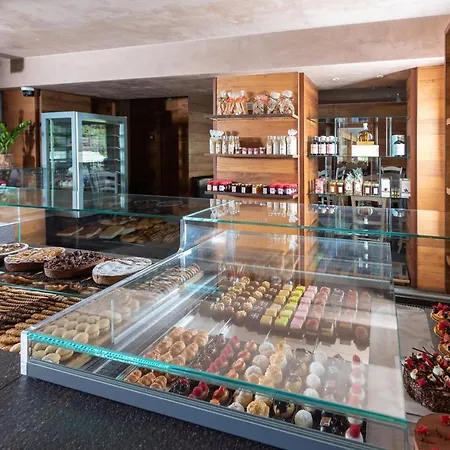 Sottovento Luxury Hospitality Hotell 4*