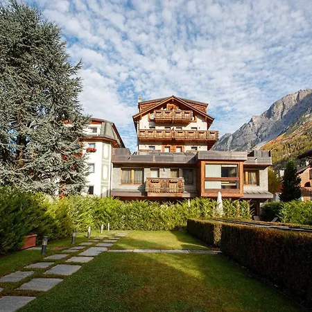Sottovento Luxury Hospitality Hotell 4*